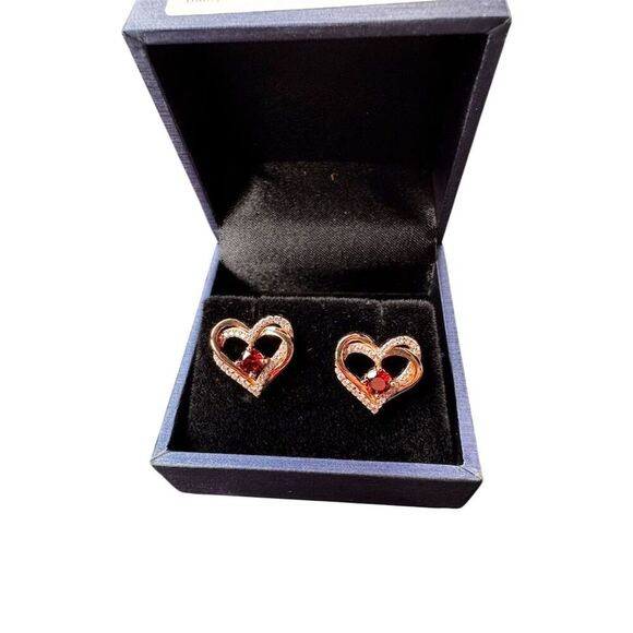 CDE Forever Love Heart Stud Earrings 925 Sterling Silver Heart Stud Earrings - Picture 2 of 2
